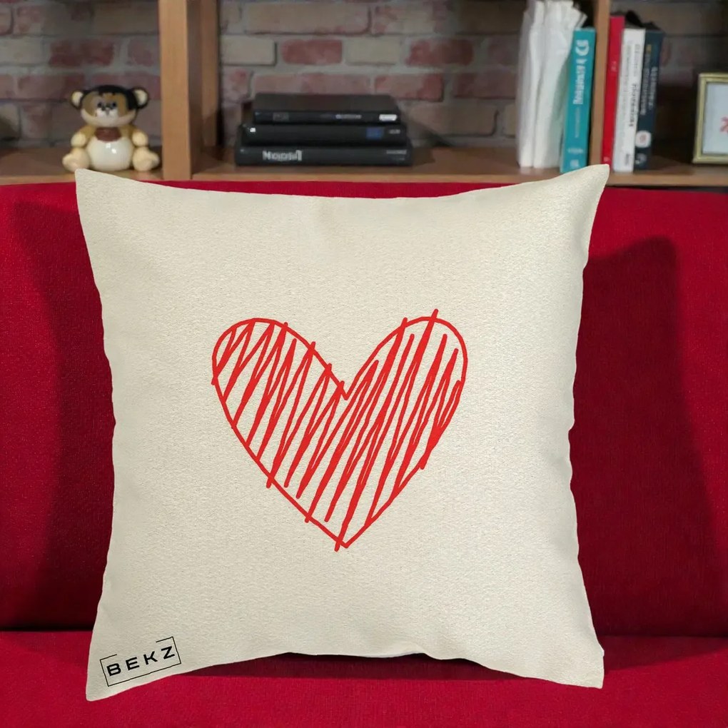 Perna Decorativa Inima Rosie Desen Manual, 40x40 cm, Ecru, Husa Detasabila, Perna Inclusa, BEKZ®