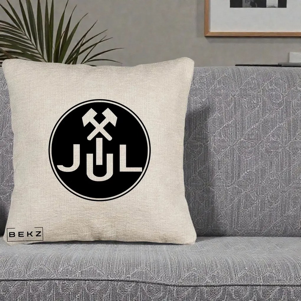 Perna Personalizata JUL Jiul Lupeni Fotbal, 40x40 cm, Bej Canapea, Husa Detasabila, Perna Inclusa, BEKZ®