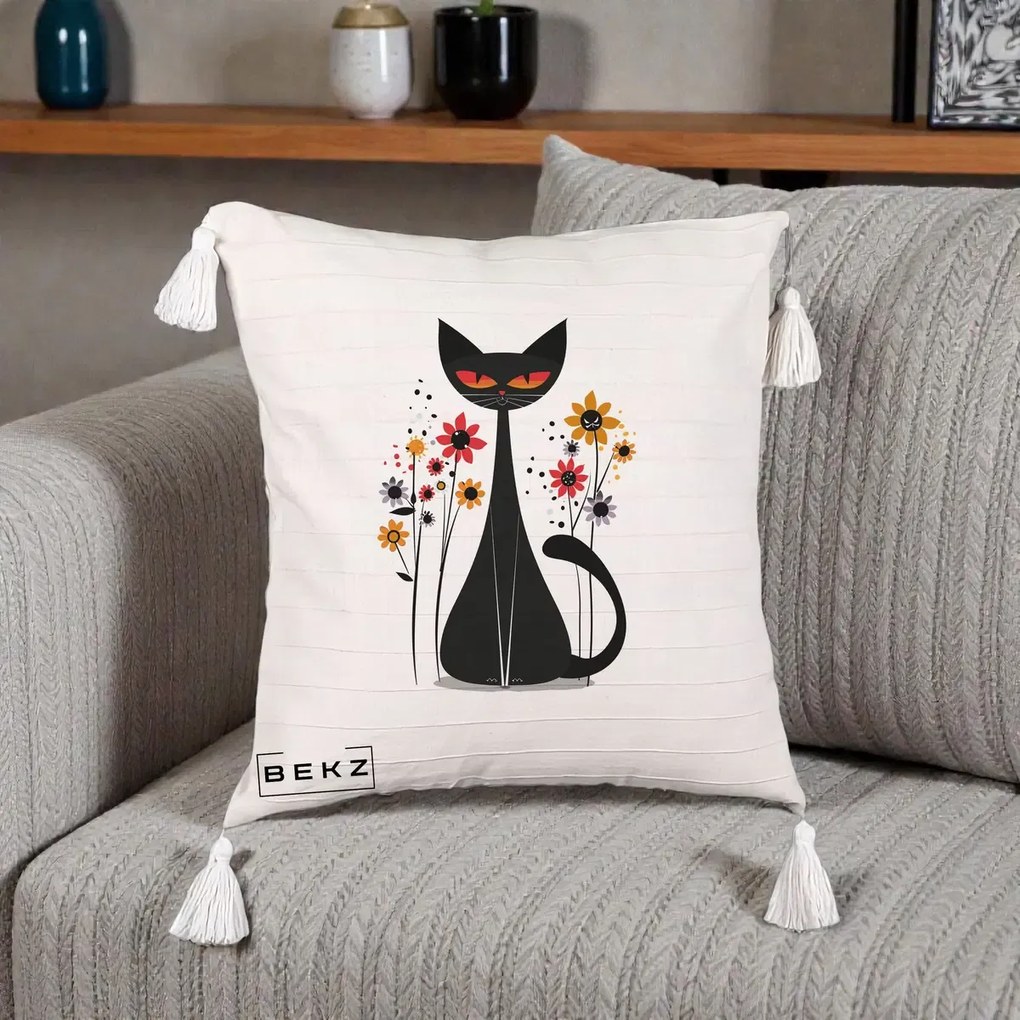 Perna Decorativa Pisica Neagra Ochi Rosii Flori, 40x40 cm, Bej cu Franjuri, Husa Detasabila, Perna Inclusa, BEKZ®
