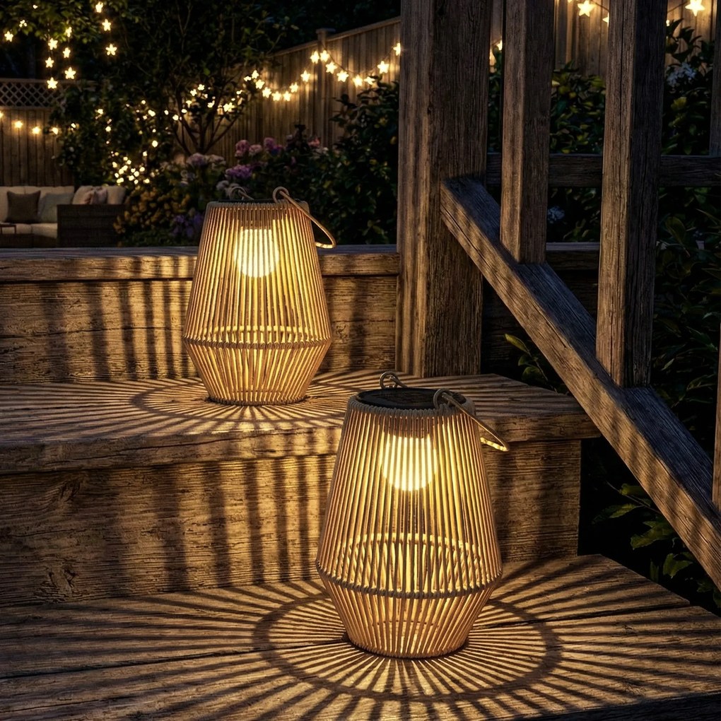 Outsunny Set de 2 lanterne solare suspendate pentru exterior, lămpi de grădină din rășină împletită cu aprindere automată, maro | Aosom Romania