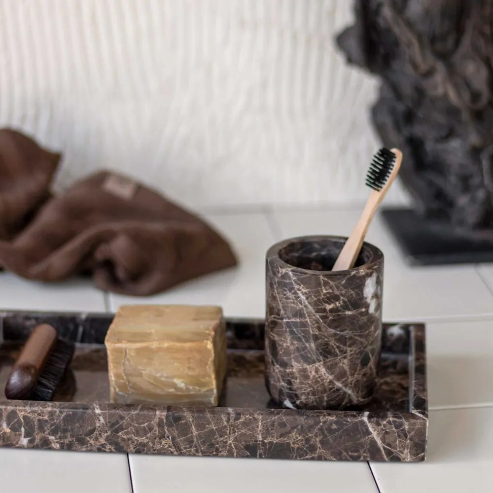 Suport pentru periuța de dinți maro din marmură Marble – Mette Ditmer Denmark