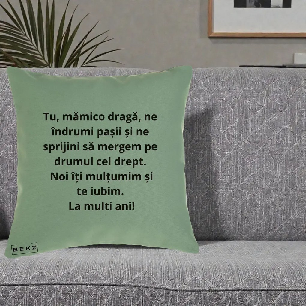 Cadou pentru Mama - Perna Personalizata Mamico Draga Te Iubim La Multi Ani cu Text Negru, 40x40 cm, Verde, Husa Detasabila, Perna Inclusa, BEKZ®