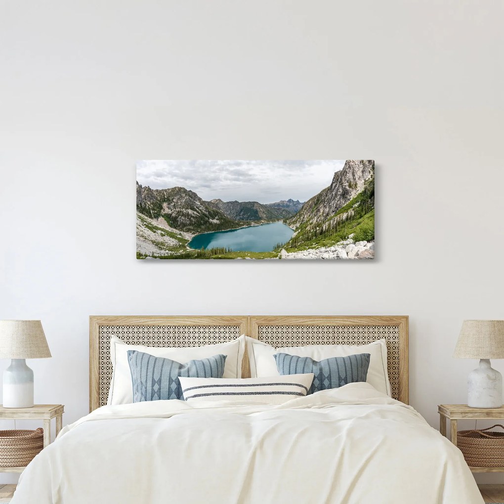 Tablou cu lac în munți (120x50 cm)