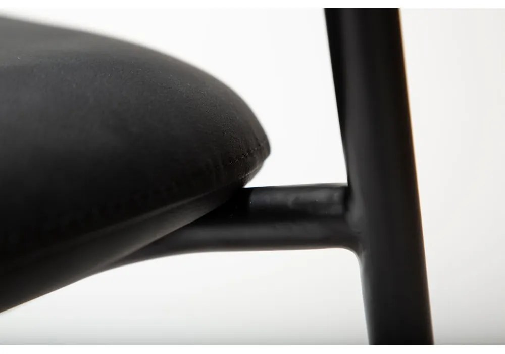 Scaun de dining negru din imitație de piele Zone – DAN-FORM Denmark