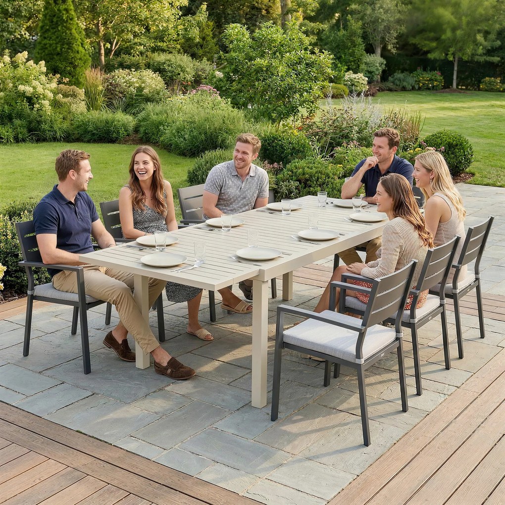 Outsunny Masă de Grădină Extensibilă pentru 6-8 Persoane, din Aluminiu cu Blat cu Lamele, Alb | Aosom Romania