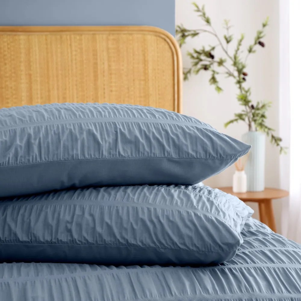 Lenjerie de pat albastră din țesătură crep pentru pat de o persoană 135x200 cm Seersucker – Catherine Lansfield