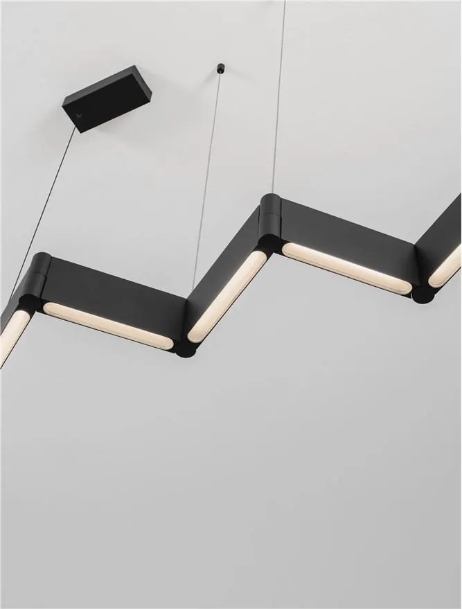 Lustra suspendata LED aluminiu negru FLUSSO