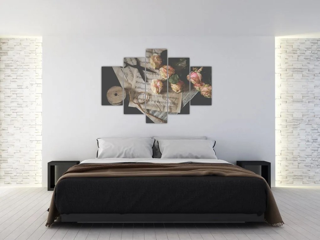 Tablou cu note muzicale și trandafiri (150x105 cm)