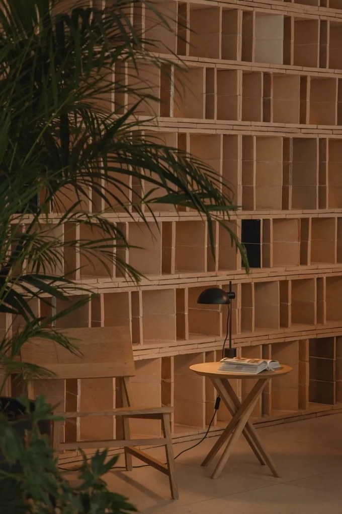 Veioza mobila directionabila MATILDA neagra