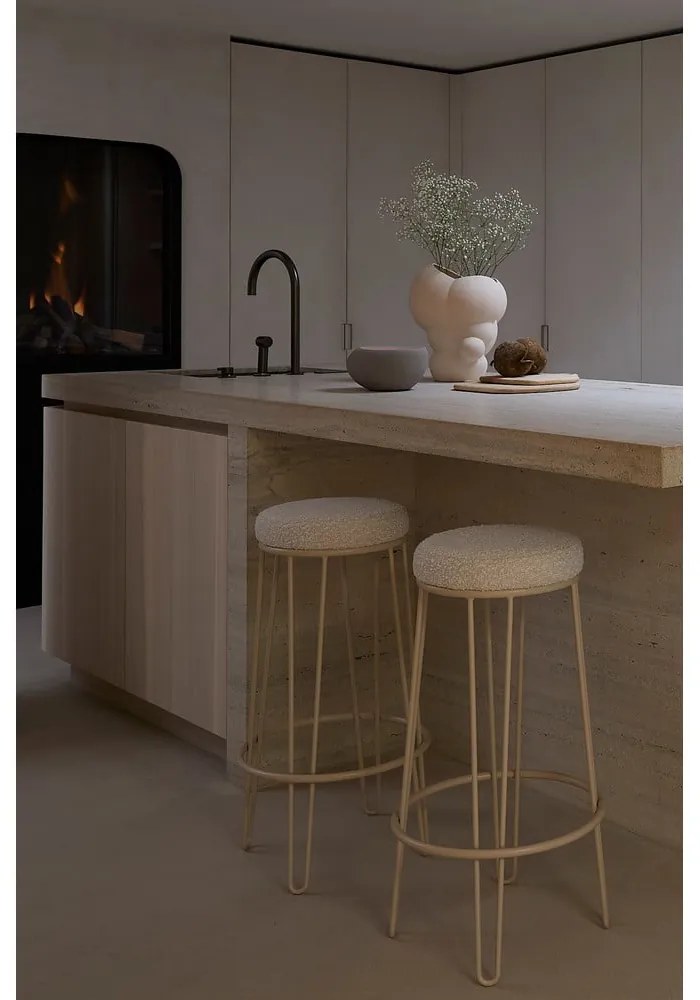 Scaun de bar crem tapițat (înălțime șezut 73 cm) Alice – Light &amp; Living