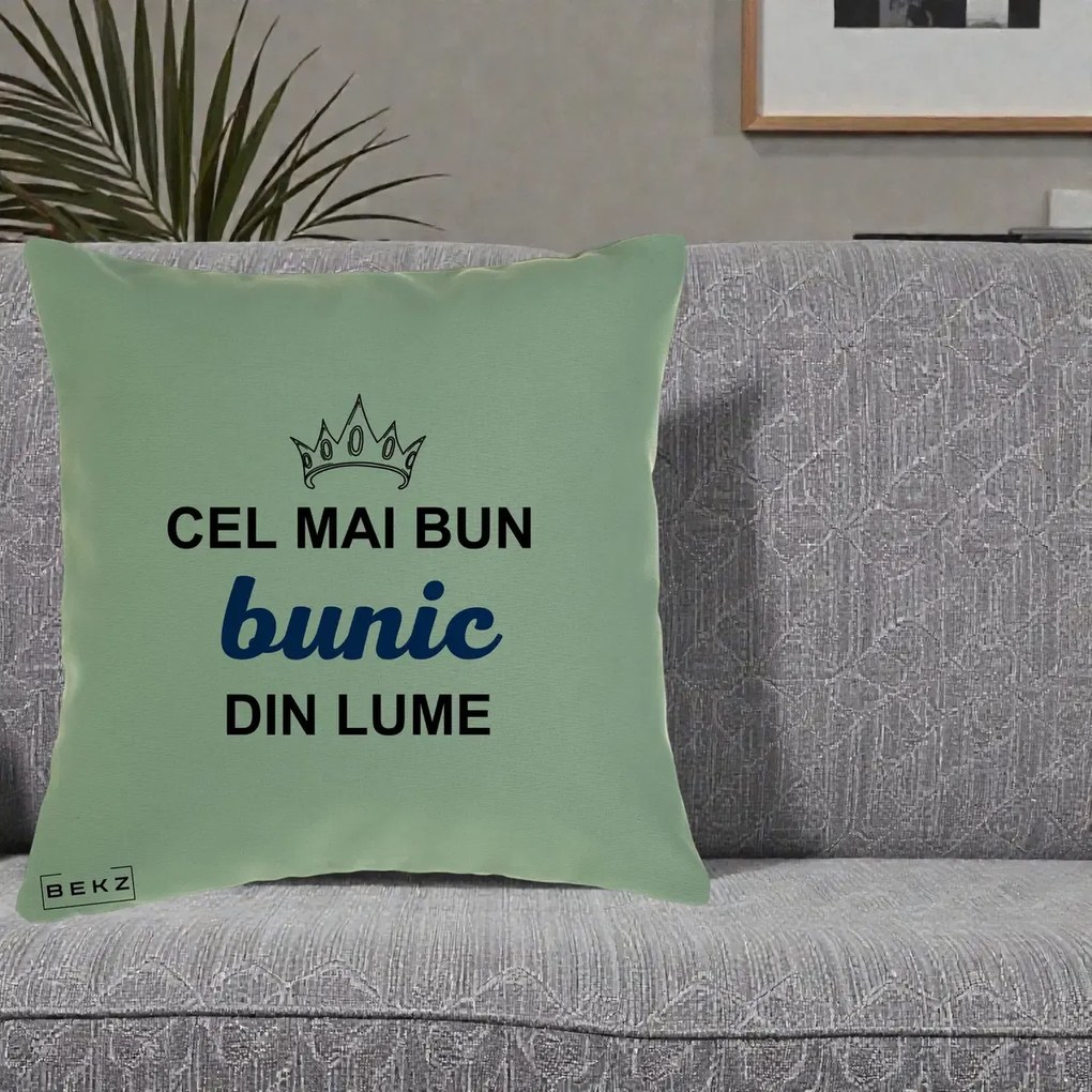 Cadou pentru Bunic - Perna Personalizata Cel Mai Bun Bunic Din Lume Coroana Albastra, 40x40 cm, Verde, Husa Detasabila, Perna Inclusa, BEKZ®