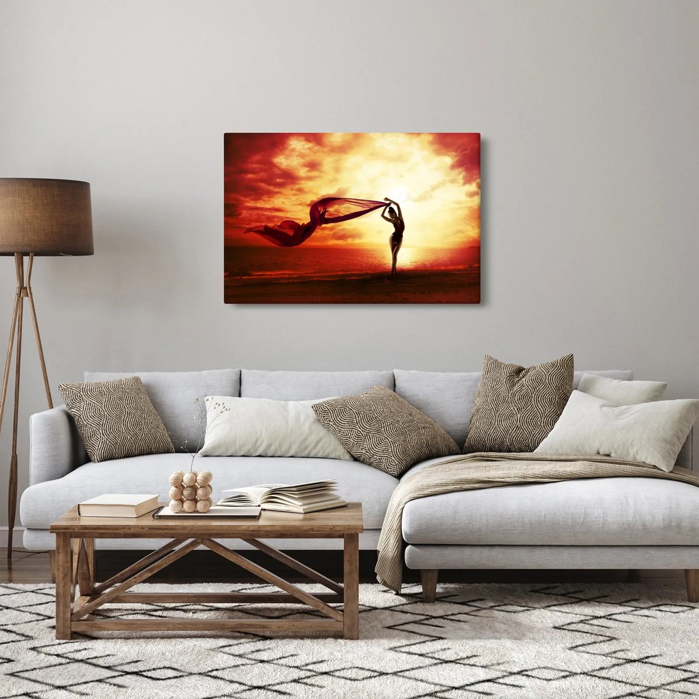 Tablou - Silueta femeii la apus de soare (90x60 cm)