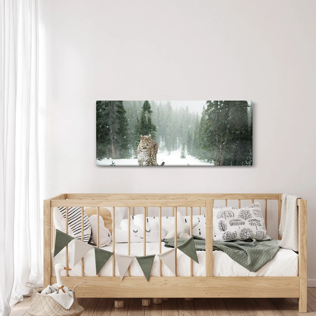 Tablou cu leopard în zăpadă (120x50 cm)