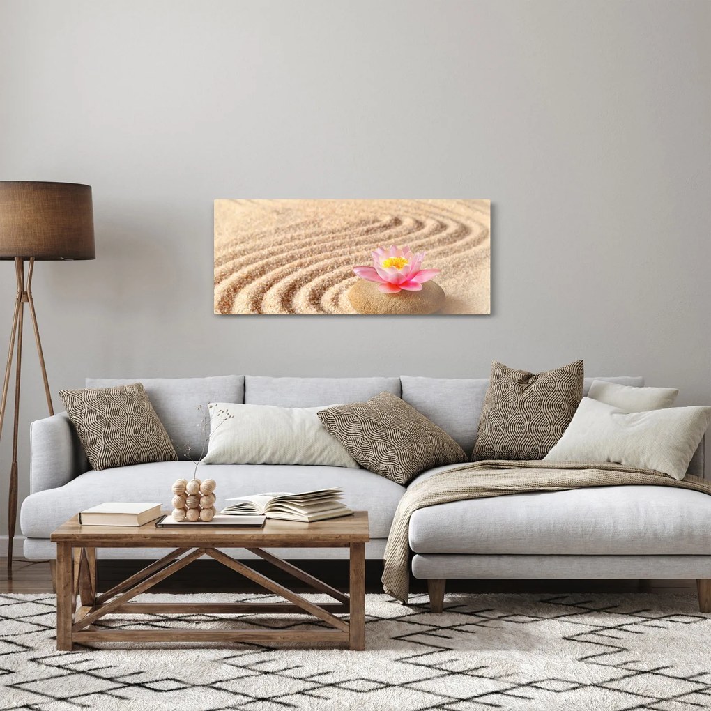 Tablou cu piatră și floare pe nisip (120x50 cm)