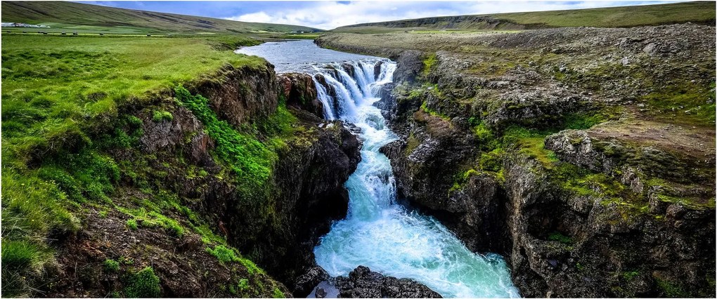Tablou - Cascada intre stânci (120x50 cm)