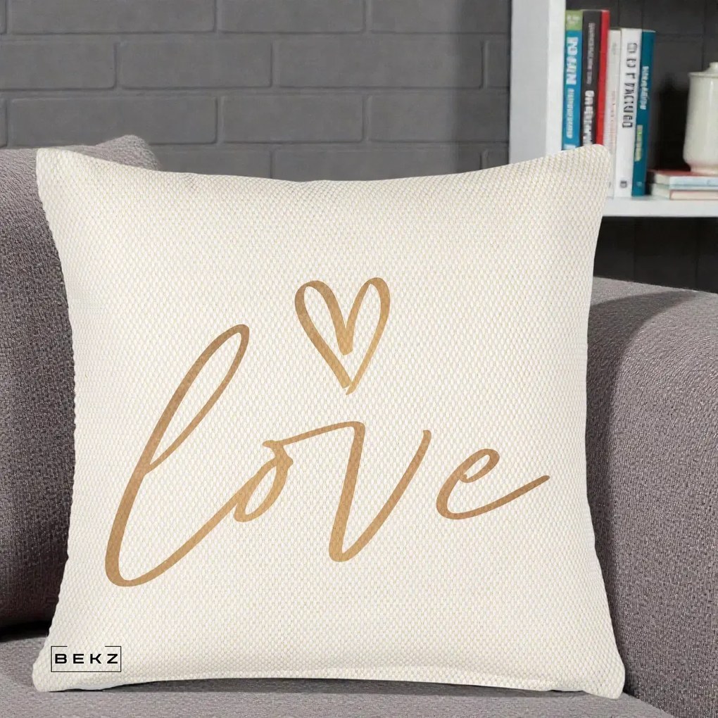 Perna Decorativa Love Caligrafie Aurie, 40x40 cm, Crem Reliefat, Husa Detasabila, Perna Inclusa, BEKZ®