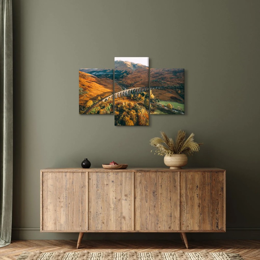 Tablou cu pod în valea din Scoția (90x60 cm)