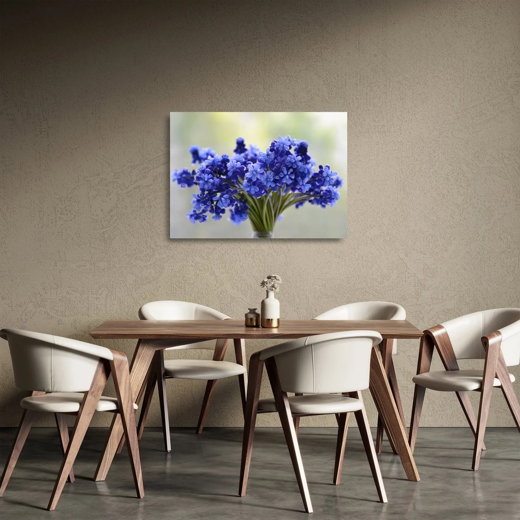 Tablou pe sticlă buchet cu flori albastre (70x50 cm)