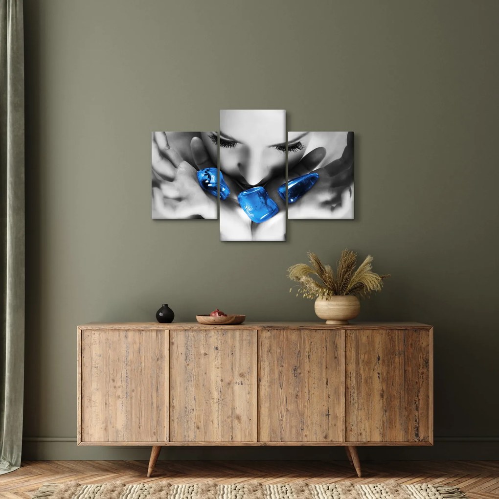 Tablou cu portretul femeii cu pietre (90x60 cm)