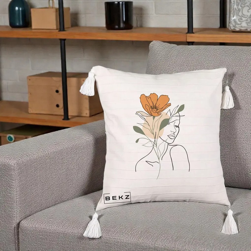 Perna Decorativa Portret Feminin Floare Portocalie, 40x40 cm, Bej cu Franjuri, Husa Detasabila, Perna Inclusa, BEKZ®