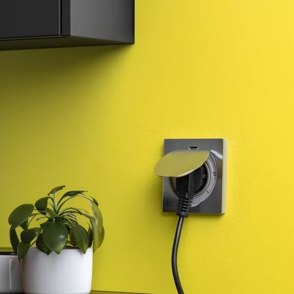 Priză încastrabilă de podea de exterior Brilagi IP55 crom mat pătrat