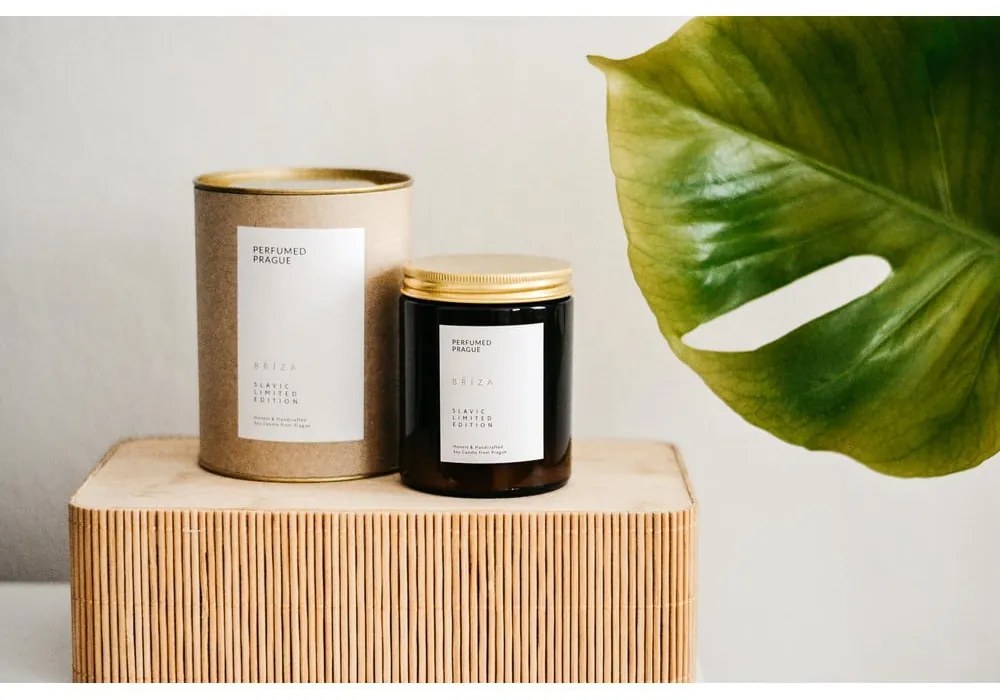 Lumânare din ceară de soia cu parfum de mesteacăn Perfumed Prague, timp de ardere 40 h