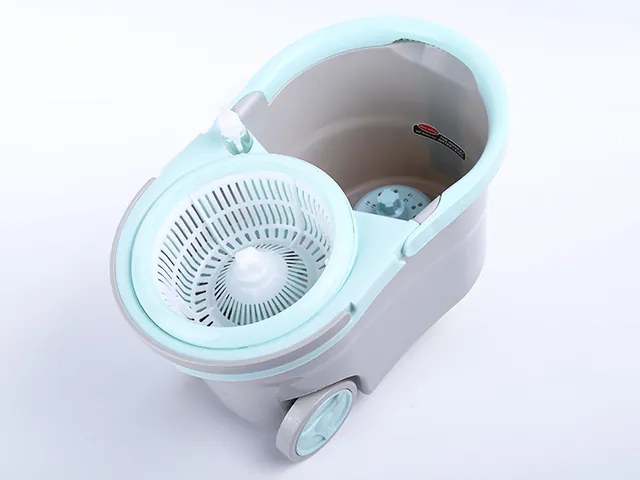 Set curatenie, galeata cu centrifuga si 2 rezerve mop rotativ 2 cm