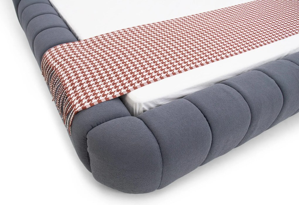 Pat dormitor dumonde, tapitat bej, Bubble 180x200 cm