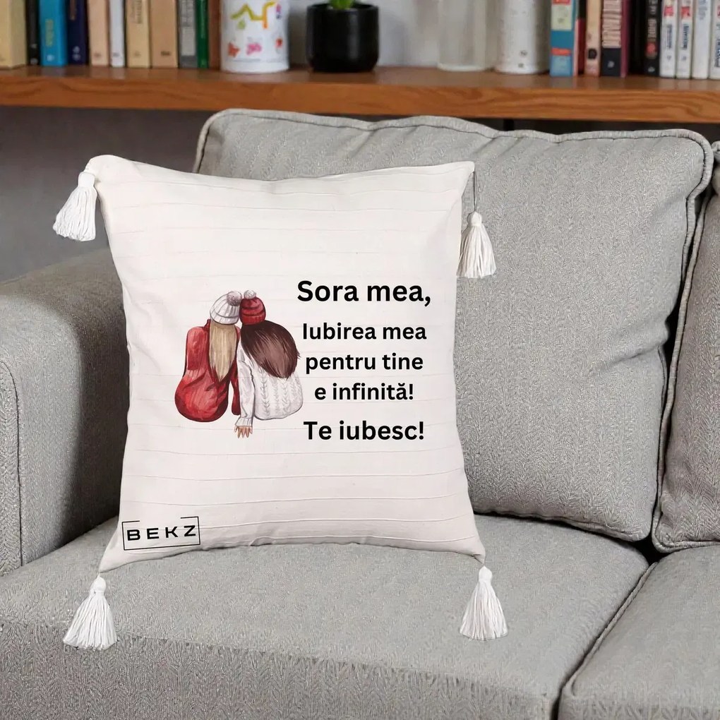 Cadou pentru Sora - Perna Personalizata Sora Mea Te Iubesc Doua Fete Iarna Acuarela, 40x40 cm, Bej cu Franjuri, Husa Detasabila, Perna Inclusa, BEKZ®