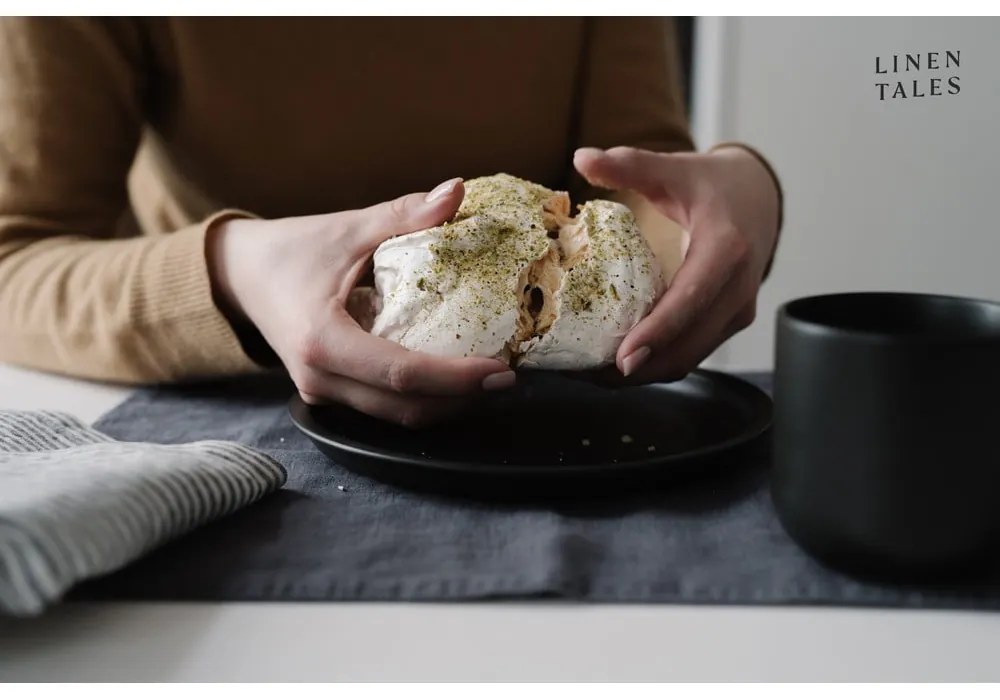 Suport din in pentru farfurie Linen Tales, 35 x 45 cm, gri închis