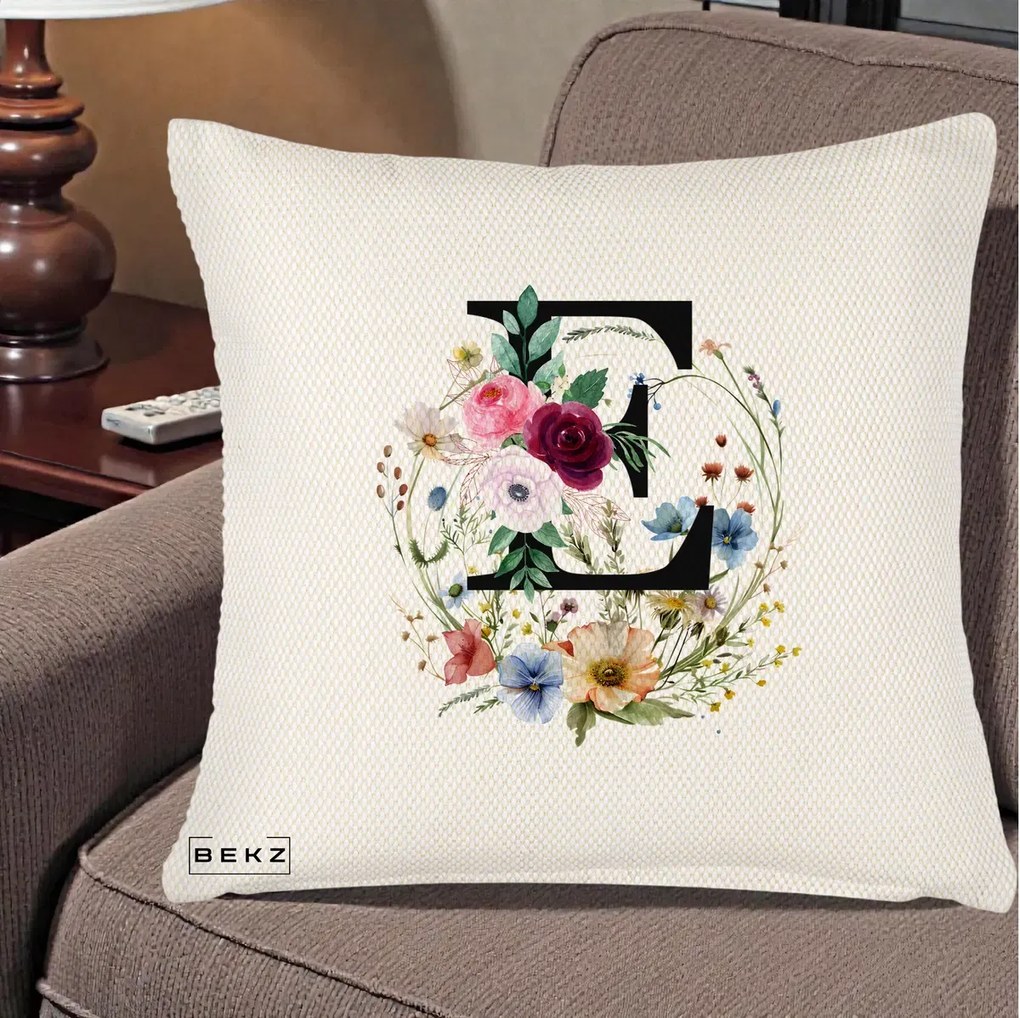 Cadou Personalizat - Perna Personalizata Monogram Litera E cu Flori Acuarela, 40x40 cm, Crem Reliefat, Husa Detasabila, Perna Inclusa, BEKZ®