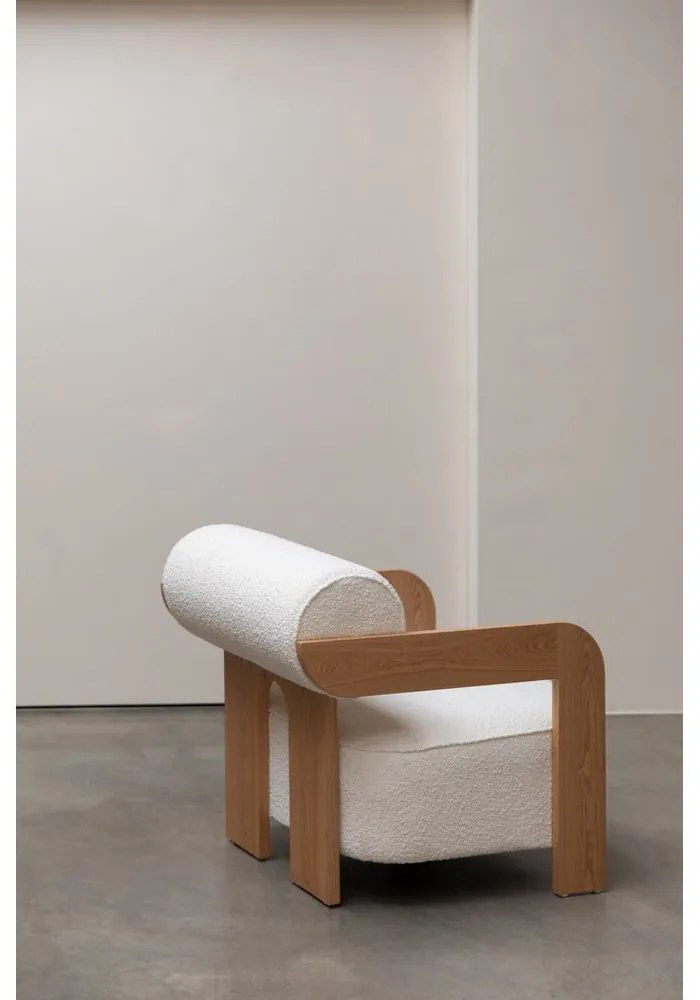 Fotoliu bej cu tapițerie din țesătură bouclé Oolong – Zuiver