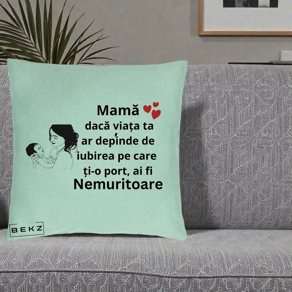 Cadou pentru Mama - Perna Personalizata Mama Nemuritoare Imbratisare Copil, 40x40 cm, Verde Menta, Husa Detasabila, Perna Inclusa, BEKZ®
