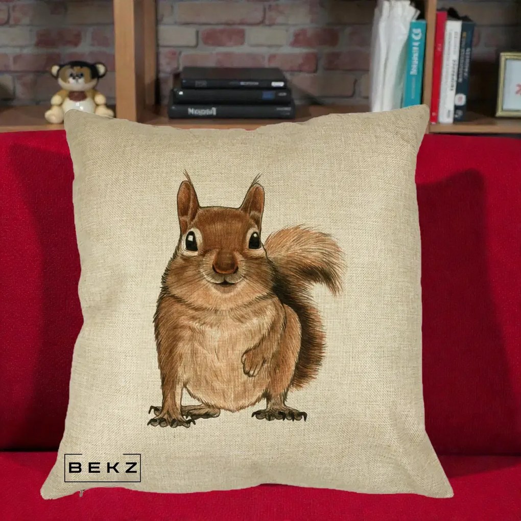 Perna Decorativa Veverita Acuarela, 40x40 cm, Crem, Husa Detasabila, Perna Inclusa, BEKZ®