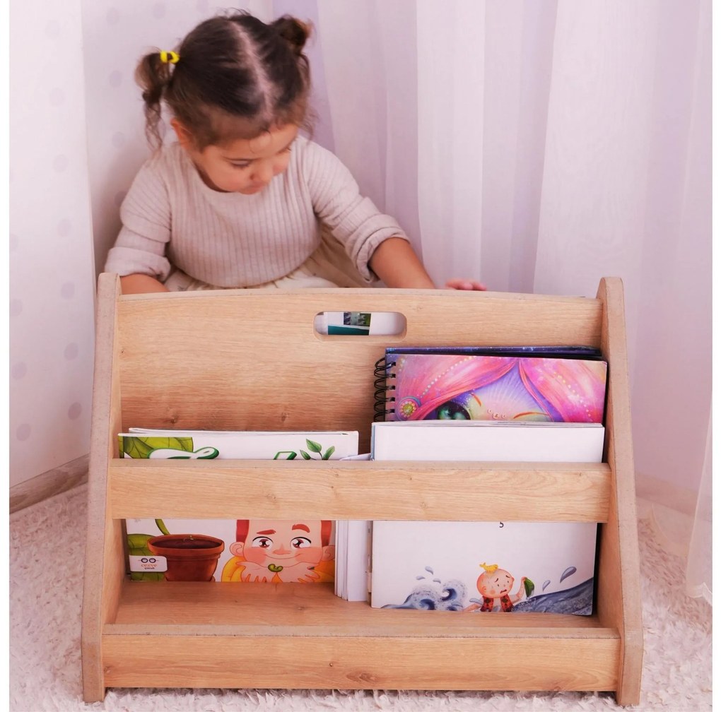 Bibliotecă Kucaria (Maro). 1107781