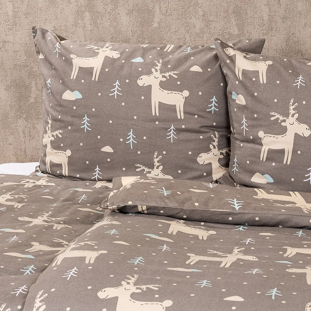 Lenjerie de pat din flanelă 4Home Happy reindeer, 140 x 220 cm, 70 x 90 cm