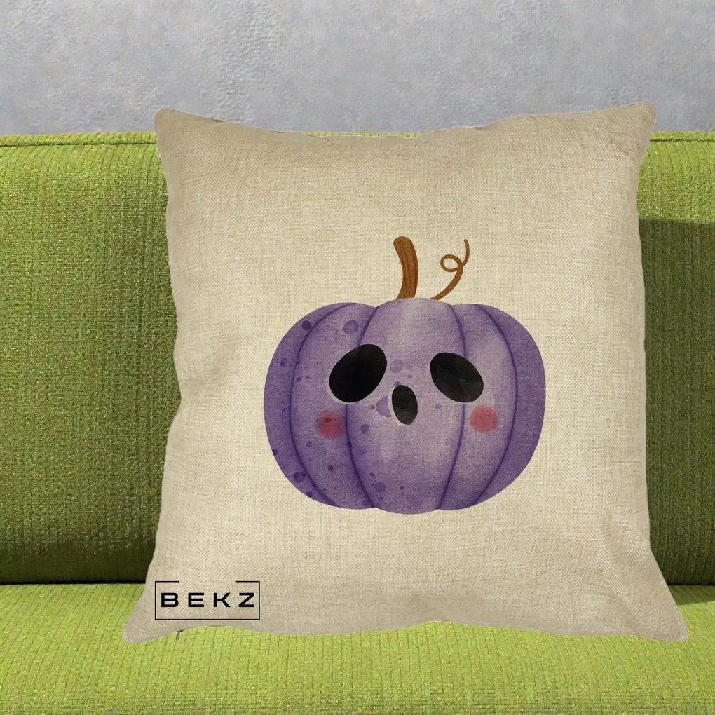 Perna Decorativa Dovleac Halloween Mov Kawaii, 40x40 cm, Crem, Husa Detasabila, Perna Inclusa, BEKZ®