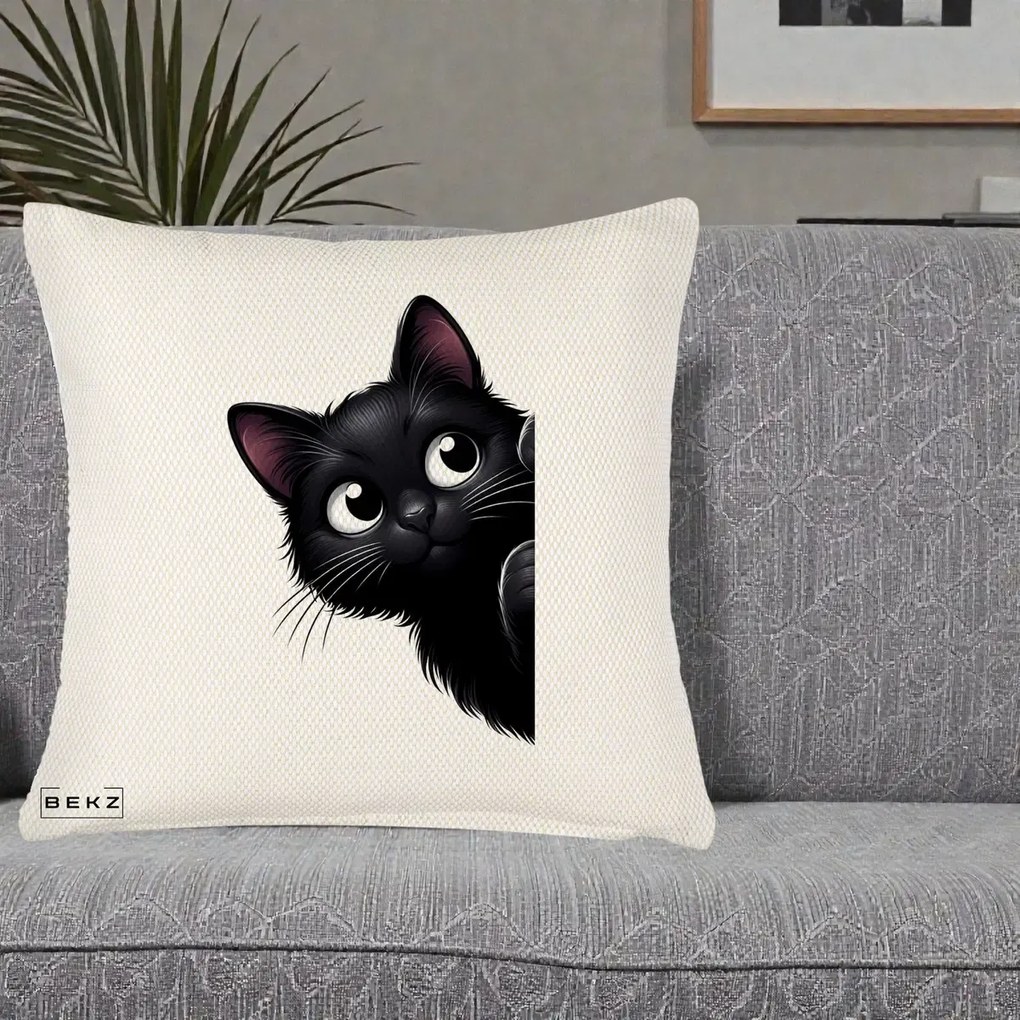 Perna Decorativa Pisica Neagra Dragalasa Curioasa, 40x40 cm, Crem Reliefat, Husa Detasabila, Perna Inclusa, BEKZ®