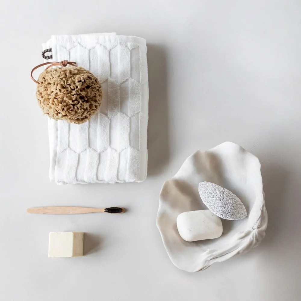 Bol decorativ din polirășină 24x19 cm Shell – Mette Ditmer Denmark