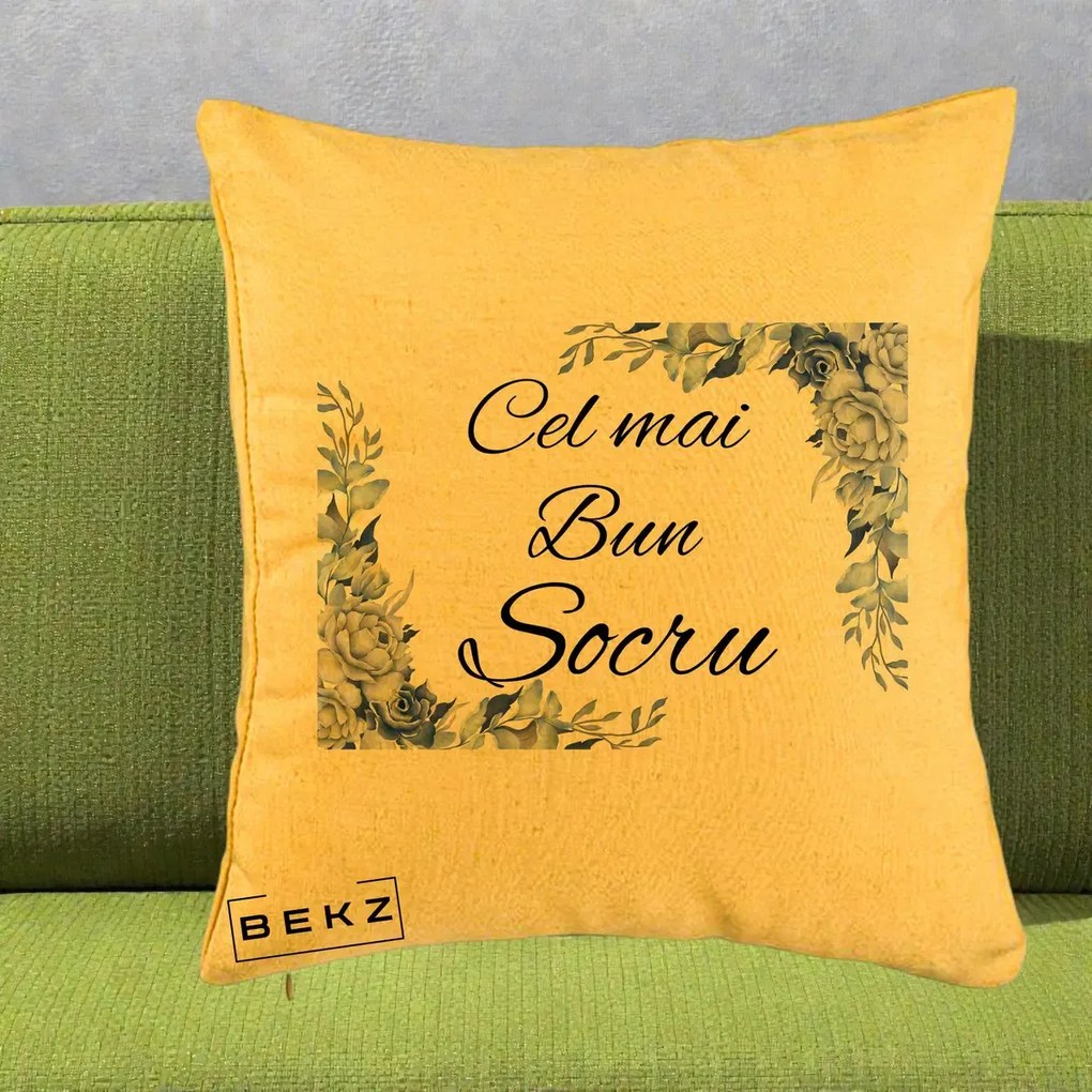 Cadou pentru Socru - Perna Personalizata Cel mai Bun Socru cu Flori Albastre Acuarela, 40x40 cm, Galben, Husa Detasabila, Perna Inclusa, BEKZ®