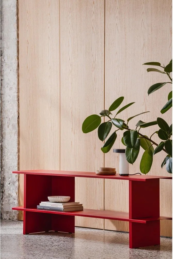 Etajeră roșie din metal 160x57x37 cm Hes – noo.ma