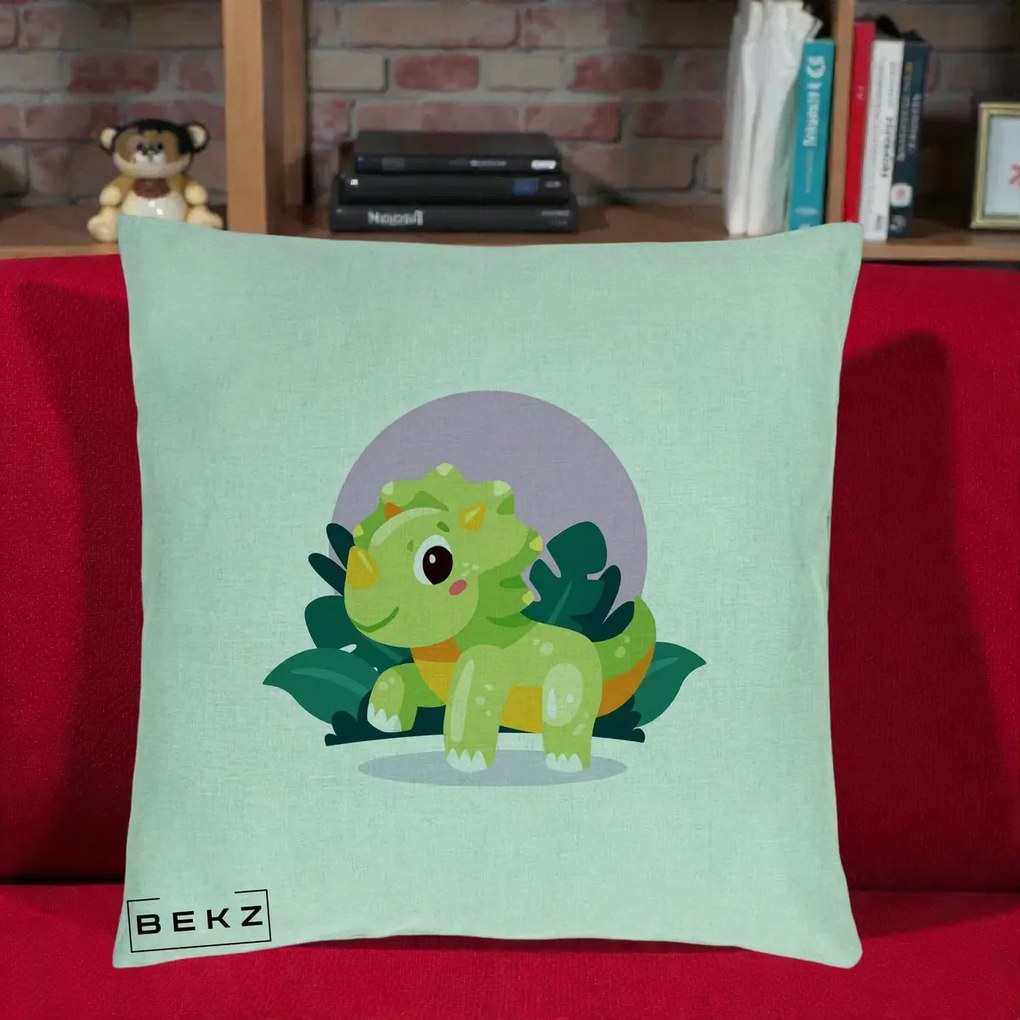Perna Decorativa Triceratops Kawaii Verde, 40x40 cm, Verde Menta, Husa Detasabila, Perna Inclusa, BEKZ®