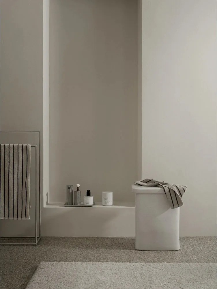 Covoraș de baie crem 70x140 cm Tuufa – Blomus