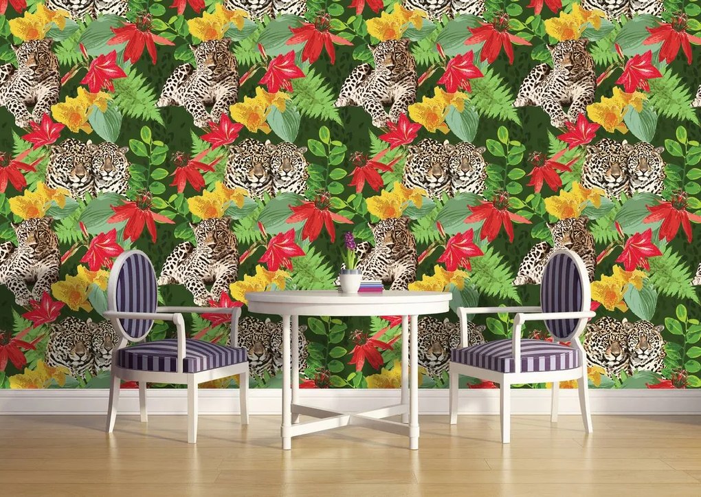 Fototapet - Leopard în junglă (152,5x104 cm)