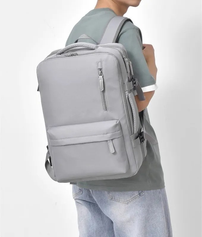 Rucsac universal pentru școală, călătorie și sport Negru