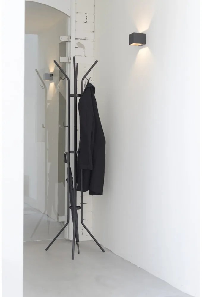 Cuier negru din metal ø 40x170 cm Jessy – Spinder Design