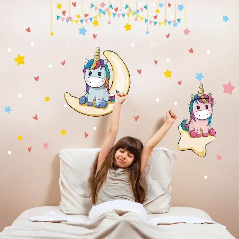 Sticker perete Unicorn pe Luna