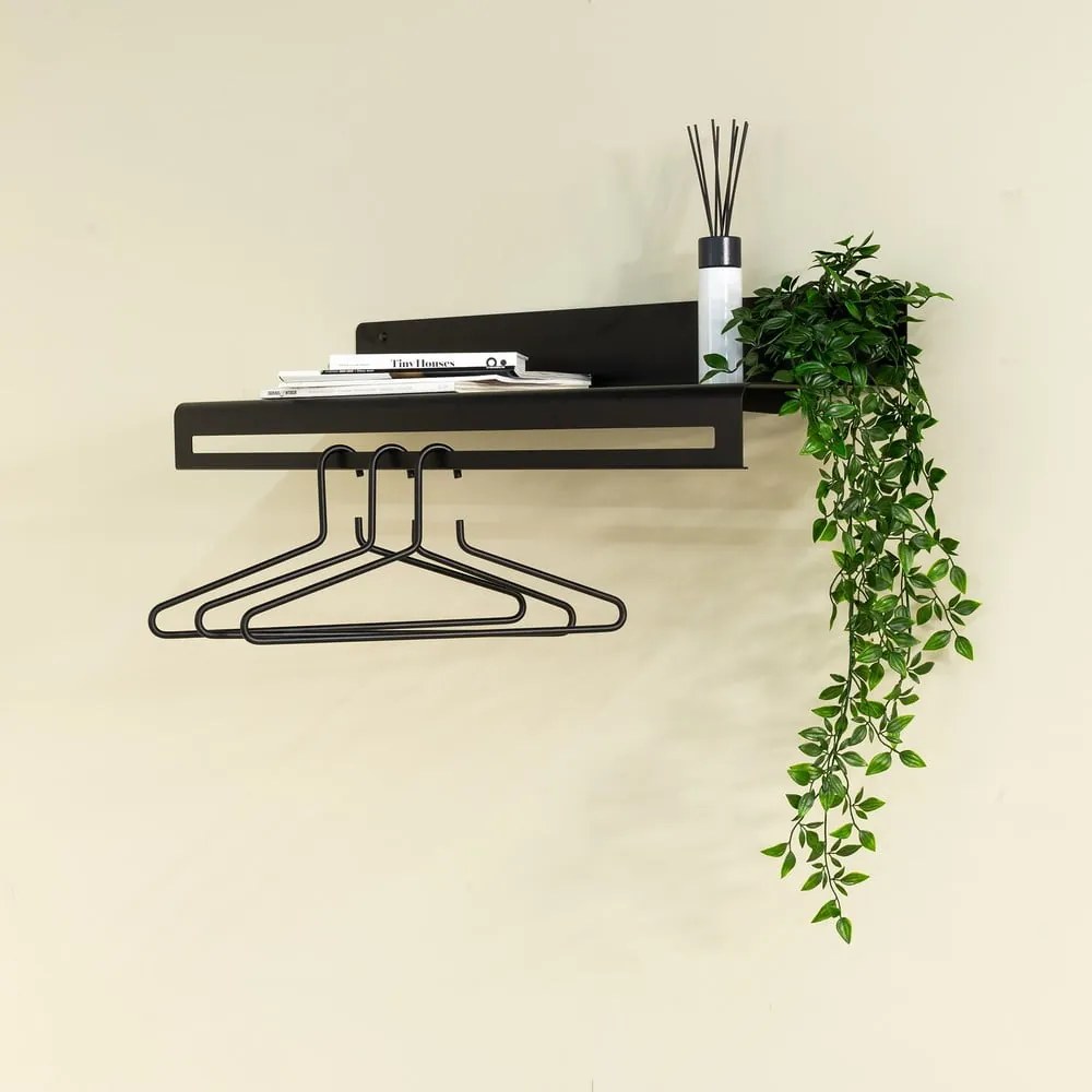Cuier de perete negru cu raft din metal 78 cm Sway – Spinder Design