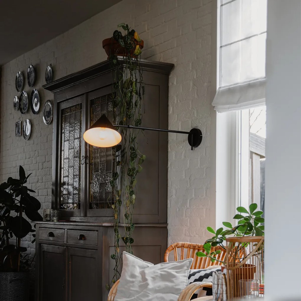 Lampa de perete de design neagră reglabilă - Triangolo