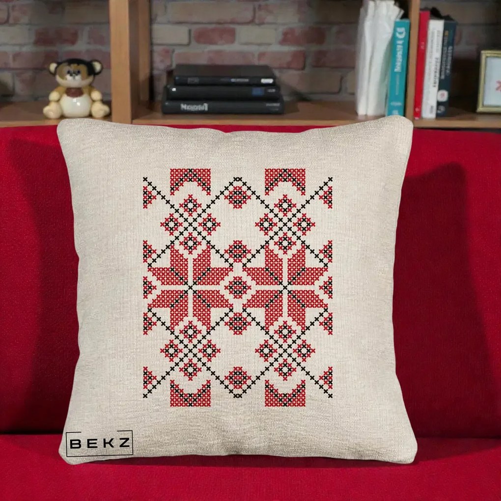 Perna Personalizata Motiv Traditional Cusatura Rosu-Negru, 40x40 cm, Bej Canapea, Husa Detasabila, Perna Inclusa, BEKZ®